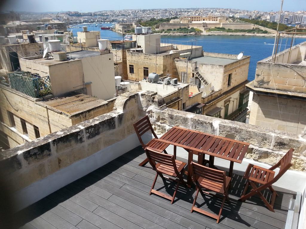 Valletta Maisonette Malta Room photo